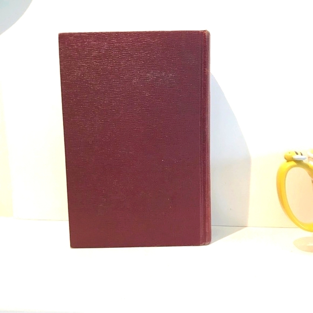 The Secretary’s Desk Book including the Winston Dictionary - Picture 4 of 7